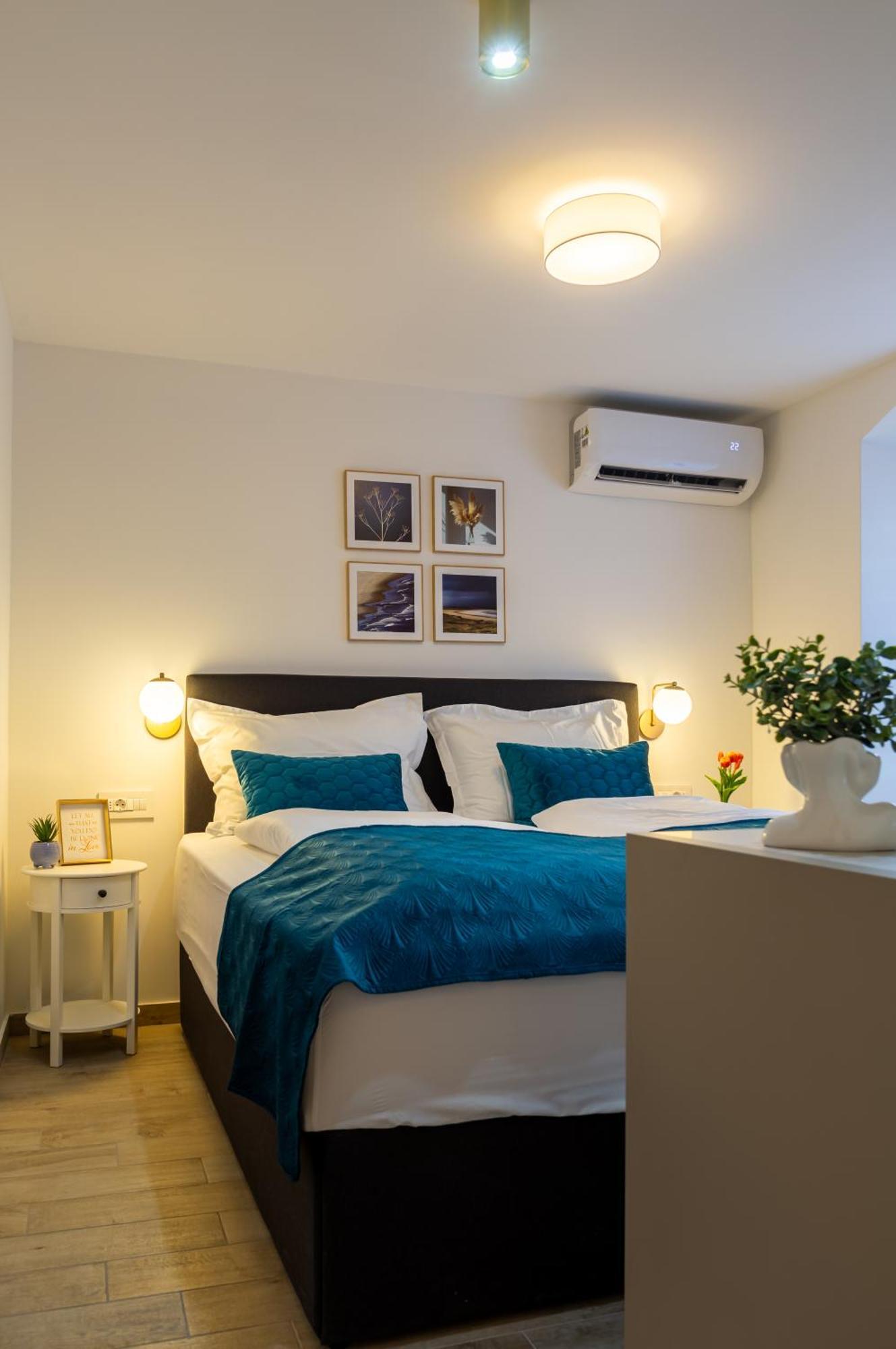 Luxury Lifestyle Rooms Спліт Екстер'єр фото