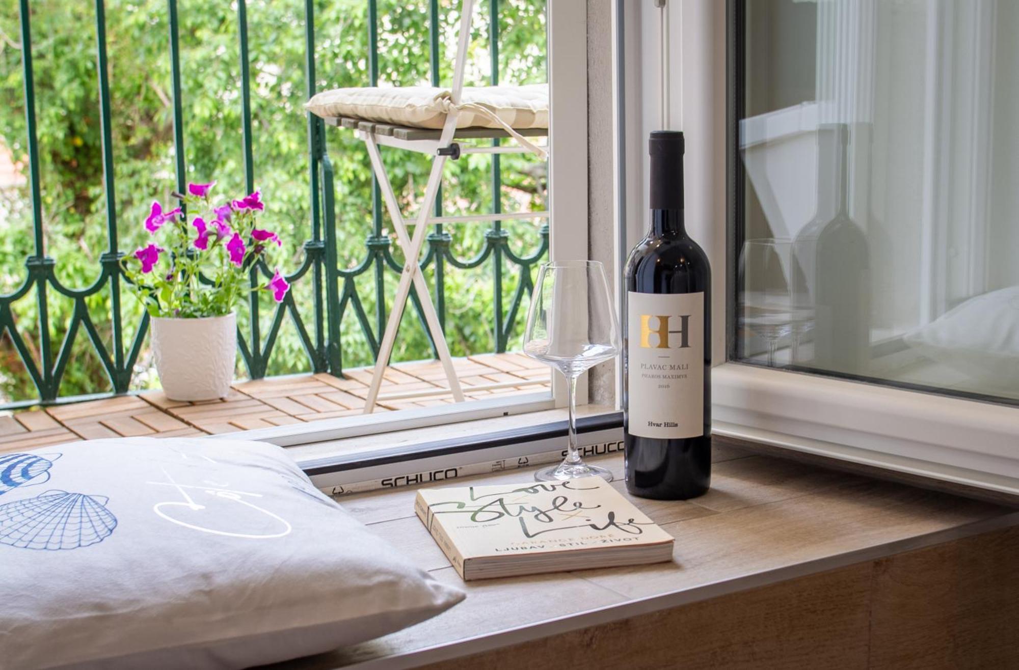 Luxury Lifestyle Rooms Спліт Екстер'єр фото