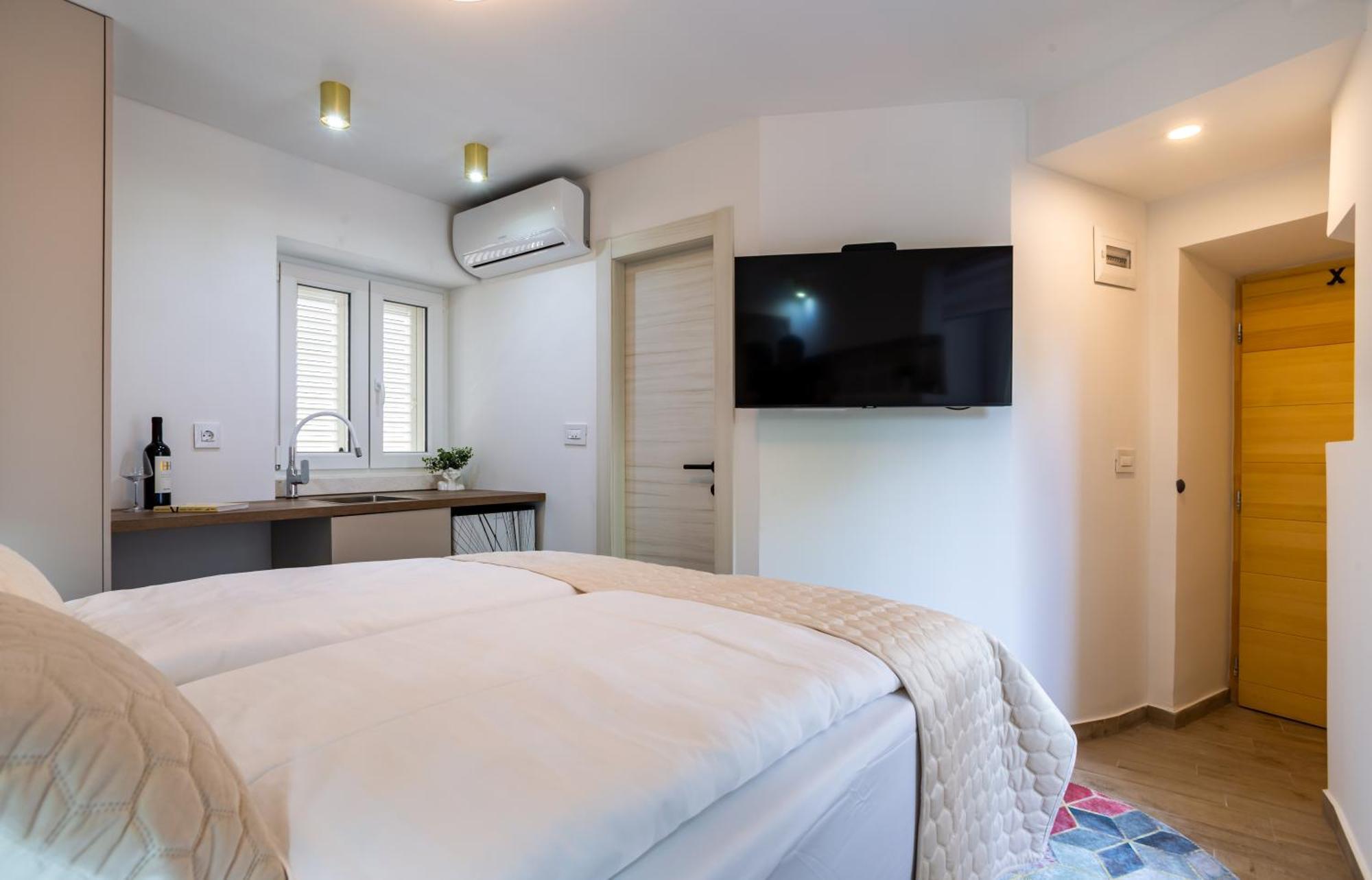 Luxury Lifestyle Rooms Спліт Екстер'єр фото