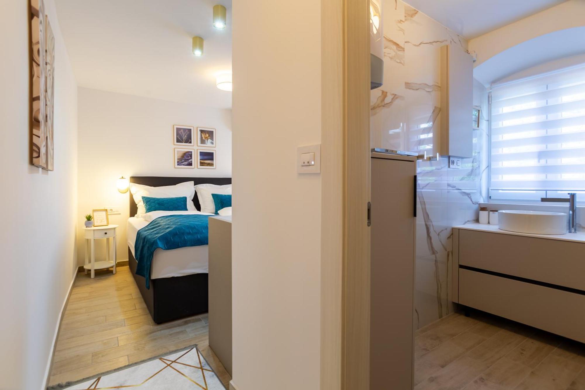 Luxury Lifestyle Rooms Спліт Екстер'єр фото