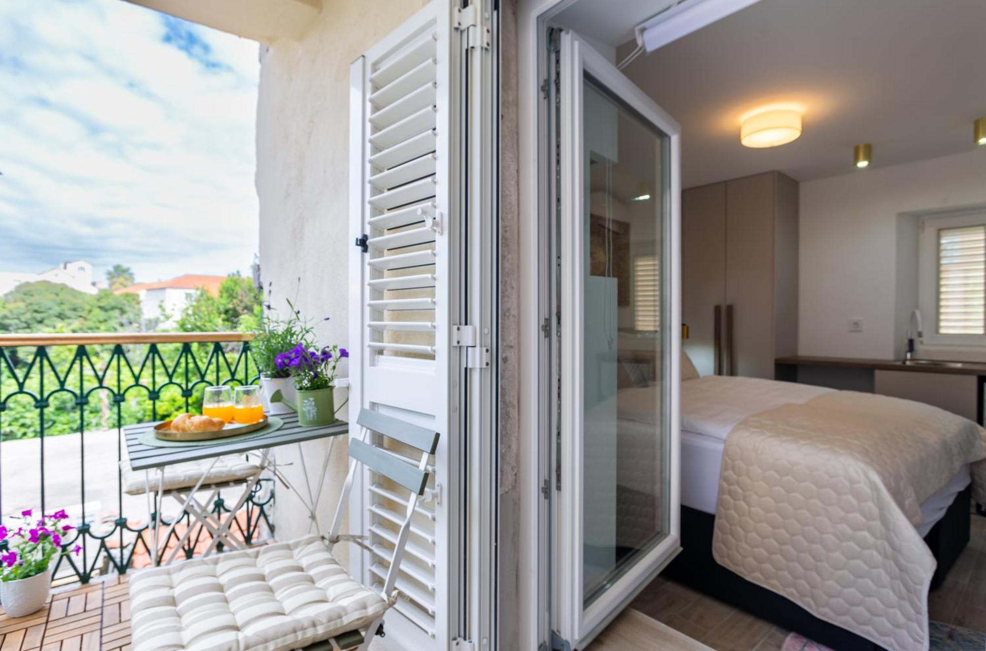 Luxury Lifestyle Rooms Спліт Екстер'єр фото