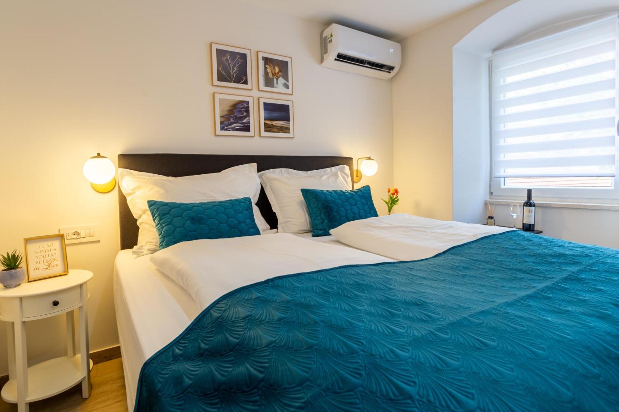 Luxury Lifestyle Rooms Спліт Екстер'єр фото