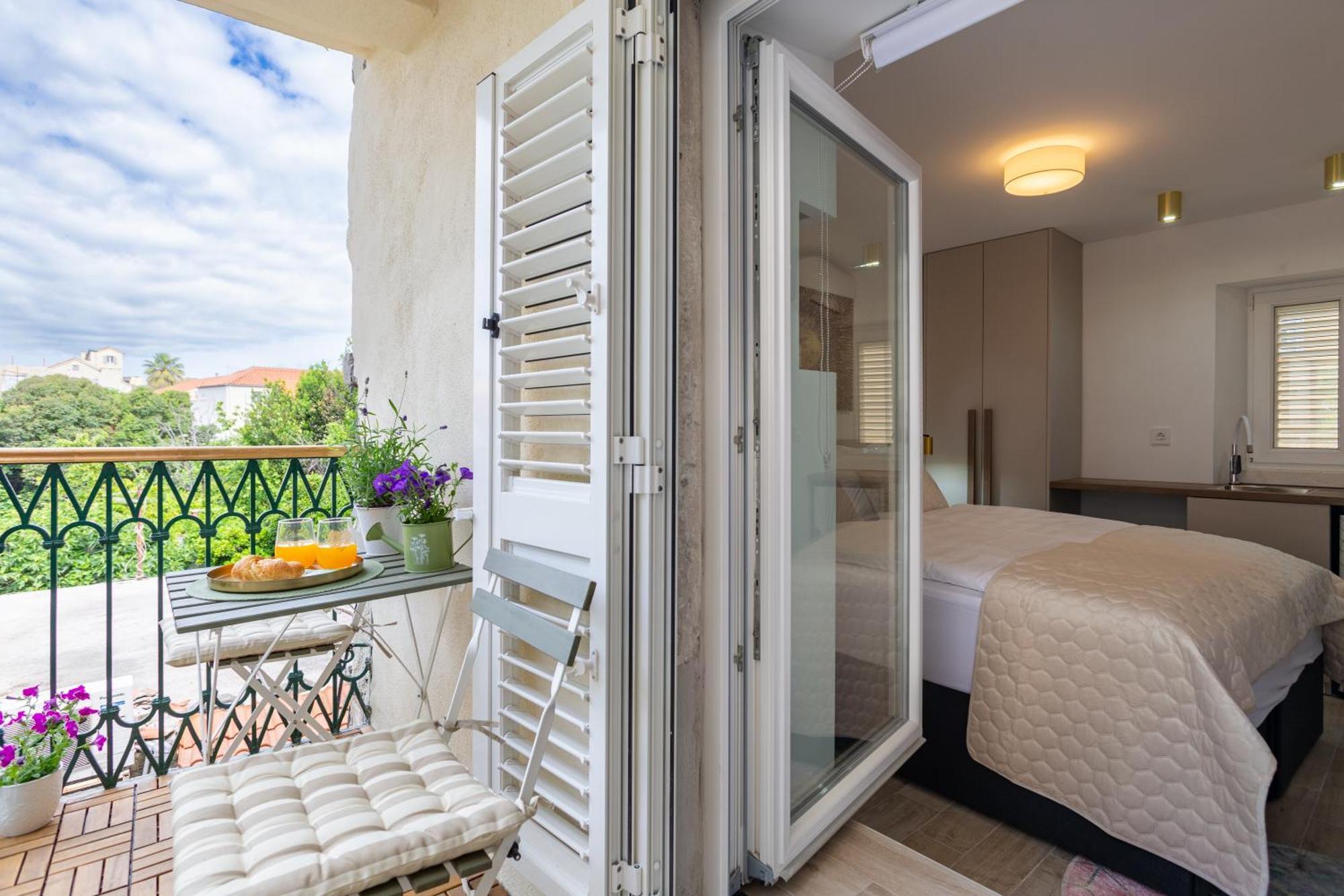 Luxury Lifestyle Rooms Спліт Екстер'єр фото